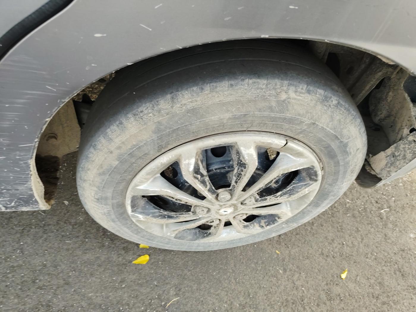 2020 Maruti Celerio VXI (O) CNG, Petrol, Manual, 93,408 km, tyre