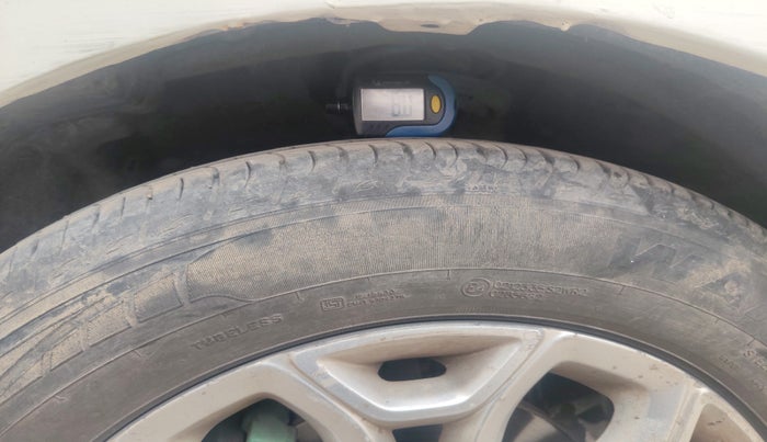 2013 Ford Ecosport TITANIUM 1.5L DIESEL, Diesel, Manual, 1,29,248 km, tyre