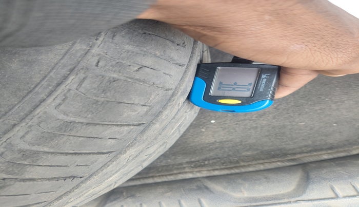 2013 Ford Ecosport TITANIUM 1.5L DIESEL, Diesel, Manual, 1,29,248 km, tyre