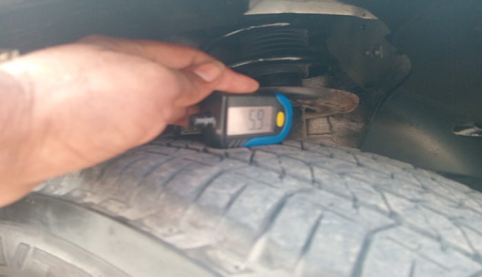 2020 Mahindra XUV500 W7, Diesel, Manual, 45,166 km, tyre