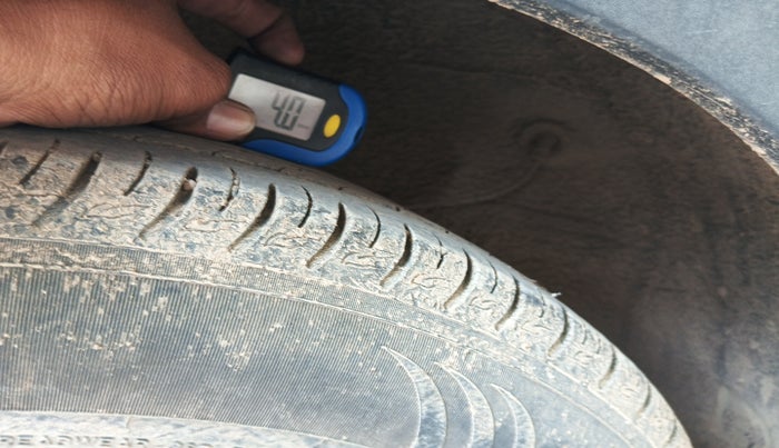 2020 KIA SONET HTK 1.5, Diesel, Manual, 63,673 km, tyre