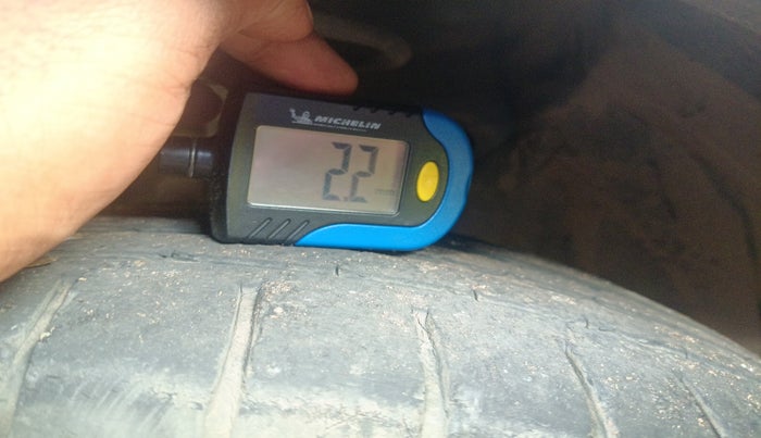 2020 Toyota Glanza G, Petrol, Manual, 98,568 km, tyre