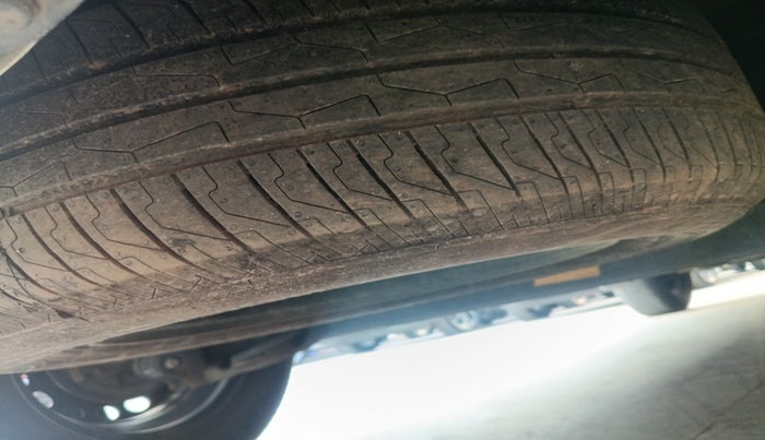 2024 Tata PUNCH ADVENTURE RHYTHM CNG MT, Petrol, Manual, 29,661 km, tyre