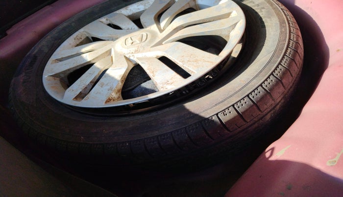 2018 Hyundai Elite i20 ERA 1.2, Petrol, Manual, 77,685 km, tyre