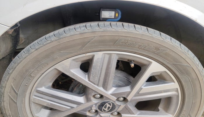 2023 Hyundai Verna SX (O) 1.5 MPI MT, Petrol, Manual, 80,380 km, tyre