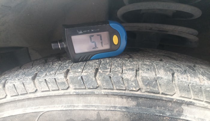 2011 Maruti Swift Dzire VXI, Petrol, Manual, 1,30,200 km, tyre