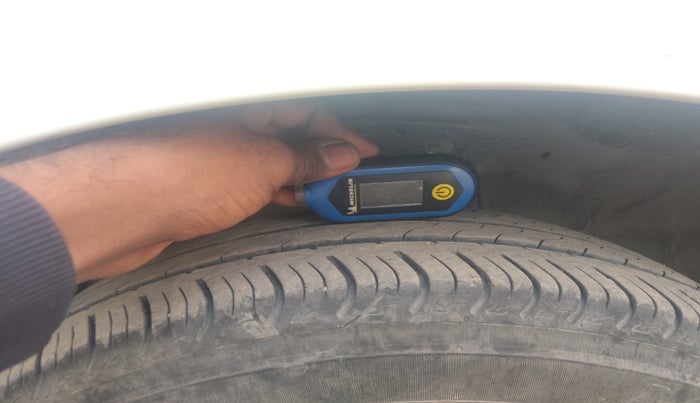 2023 Honda Amaze 1.2L I-VTEC VX, Petrol, Manual, 14,836 km, tyre