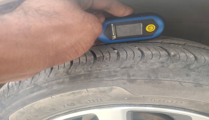 2023 Honda Amaze 1.2L I-VTEC VX, Petrol, Manual, 14,836 km, tyre