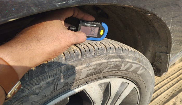 2023 Tata Tiago XZ PLUS CNG, Petrol, Manual, 72,857 km, tyre