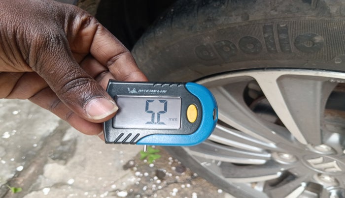 2018 Maruti Ciaz ALPHA DIESEL 1.3, Diesel, Manual, 88,752 km, tyre