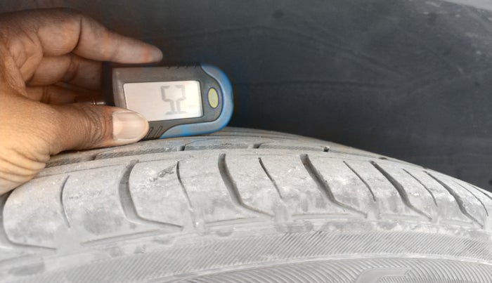 2016 Honda BR-V 1.5L I- DTEC V, Diesel, Manual, 1,31,200 km, tyre