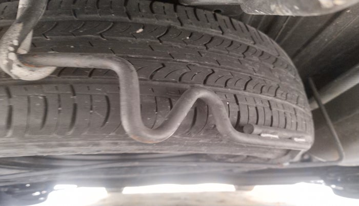 2016 Honda BR-V 1.5L I- DTEC V, Diesel, Manual, 1,31,200 km, tyre