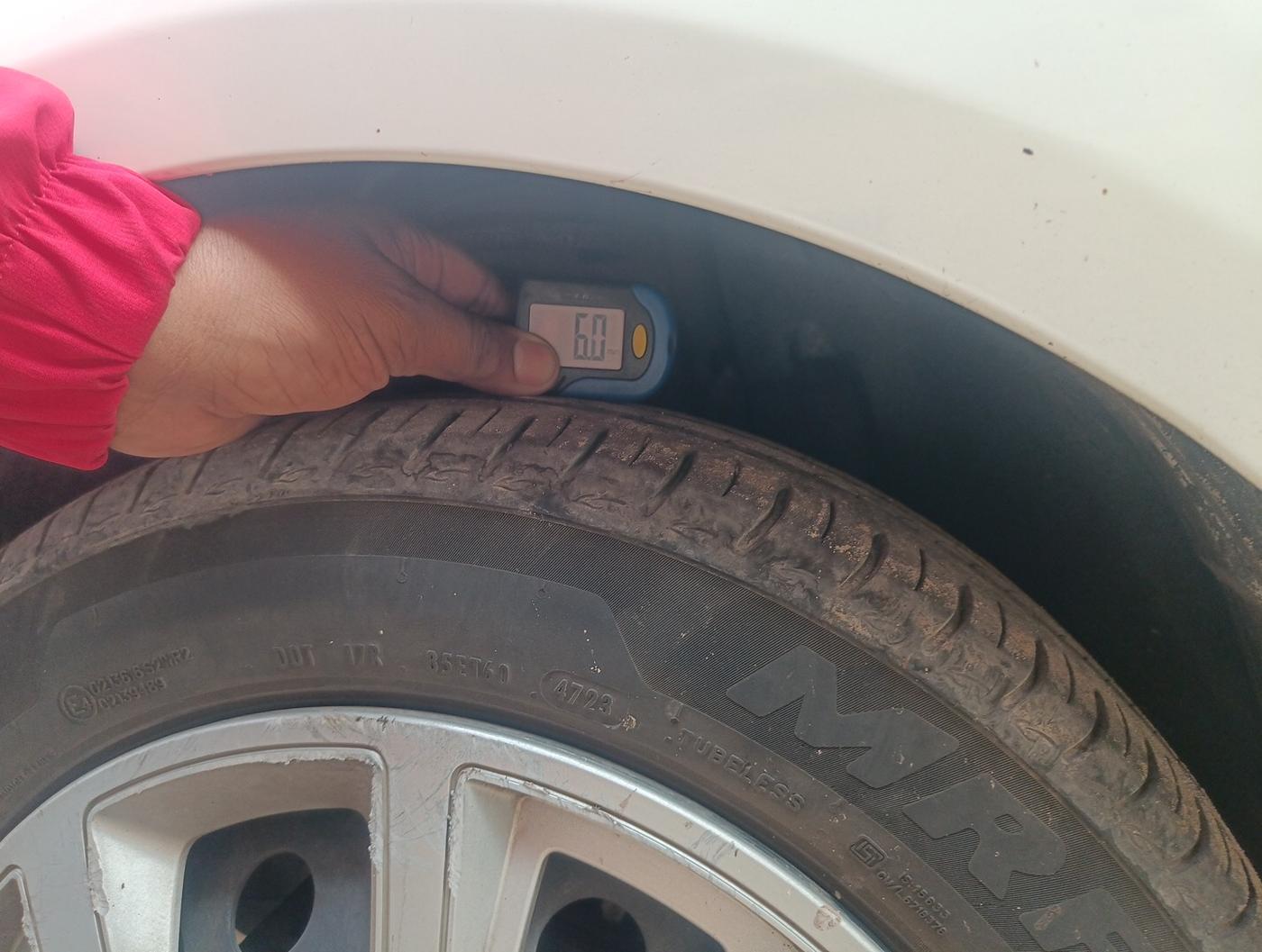 2024 Tata ALTROZ XM PETROL, Petrol, Manual, 25,302 km, tyre