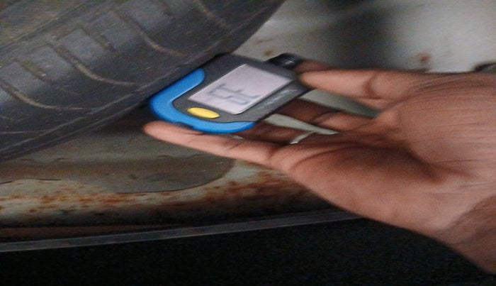 2016 Hyundai Creta S PLUS 1.4 DIESEL, Diesel, Manual, 1,17,469 km, tyre