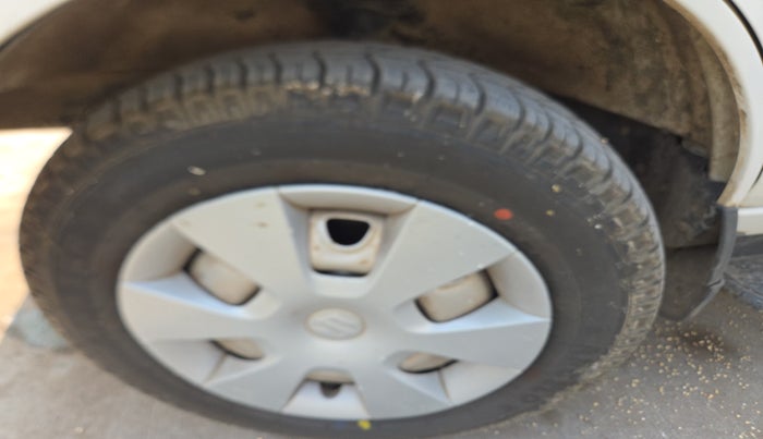 2018 Maruti Eeco 5 STR WITH A/C+HTR, Petrol, Manual, 83,358 km, tyre