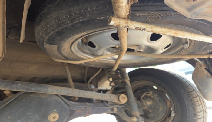 2018 Maruti Eeco 5 STR WITH A/C+HTR, Petrol, Manual, 83,358 km, tyre