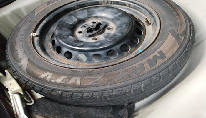 2018 Maruti Baleno DELTA PETROL 1.2, Petrol, Manual, 74,179 km, tyre