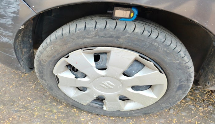 2016 Maruti Alto K10 VXI, Petrol, Manual, 93,091 km, tyre