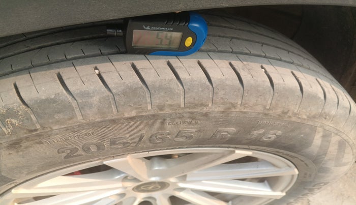 2023 Hyundai Creta S PLUS KNIGHT 1.5 PETROL, Petrol, Manual, 29,420 km, tyre