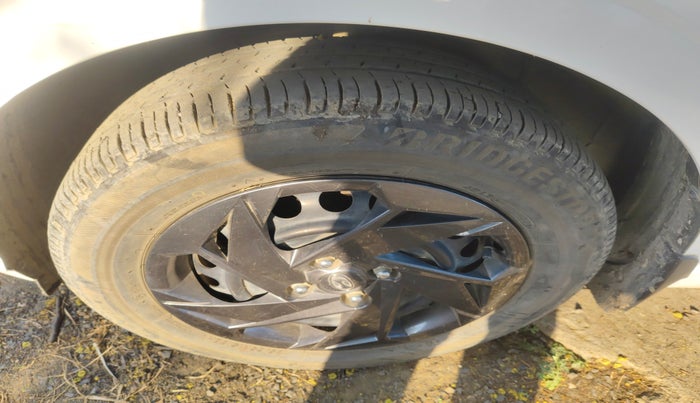 2022 Hyundai NEW I20 MAGNA 1.2 MT, Petrol, Manual, 36,913 km, tyre