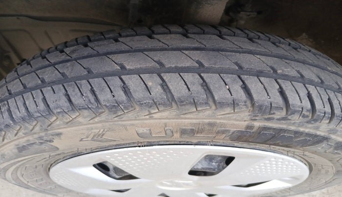 2022 Maruti Alto K10 VXI, Petrol, Manual, 9,712 km, tyre