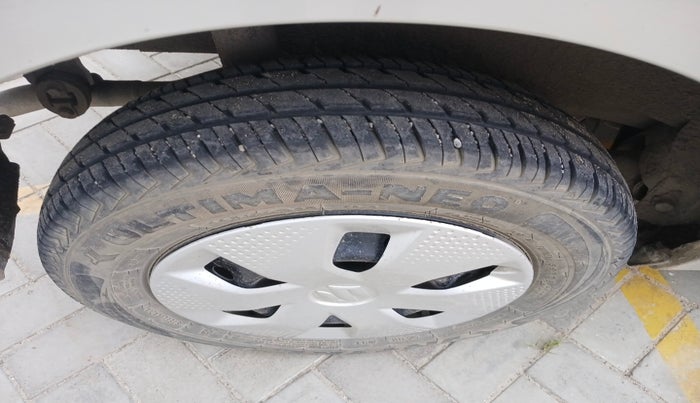 2022 Maruti Alto K10 VXI, Petrol, Manual, 9,712 km, tyre