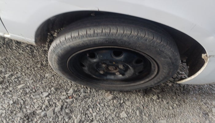 2014 Maruti Alto K10 VXI, Petrol, Manual, 1,16,142 km, tyre