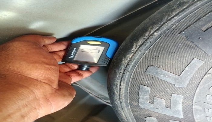 2011 Hyundai i10 MAGNA 1.2, Petrol, Manual, 21,700 km, tyre