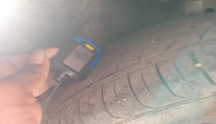 2011 Skoda Laura AMBIENTE 1.8 TSI, Petrol, Manual, 53,889 km, tyre