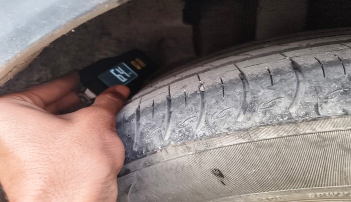 2024 KIA CARENS LUXURY PLUS 1.5 DIESEL 7 STR, Diesel, Manual, 4,577 km, tyre