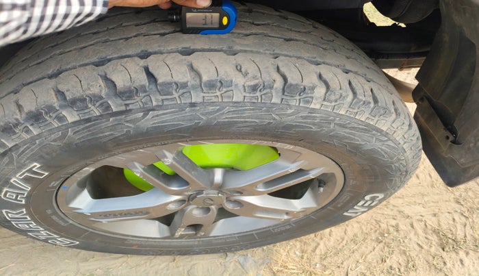 2021 Mahindra Thar LX  P 4WD AT CONVERTIBLE, Petrol, Automatic, 56,084 km, tyre