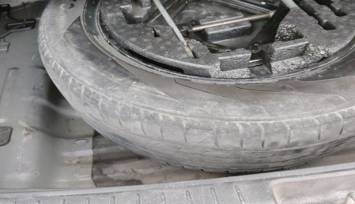 2015 Hyundai Creta S PLUS 1.4 DIESEL, Diesel, Manual, 1,18,005 km, tyre