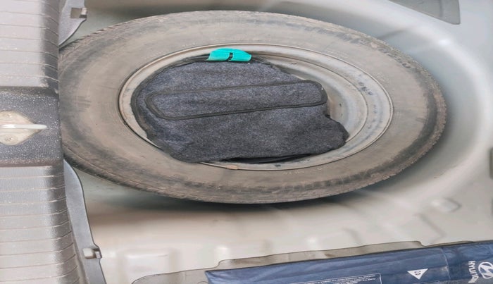 2017 Hyundai Elite i20 MAGNA 1.2, Petrol, Manual, 53,220 km, tyre