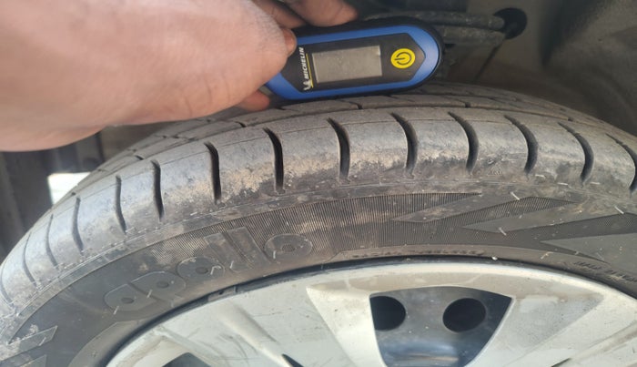 2017 Maruti Wagon R 1.0 VXI AMT, Petrol, Automatic, 55,981 km, tyre