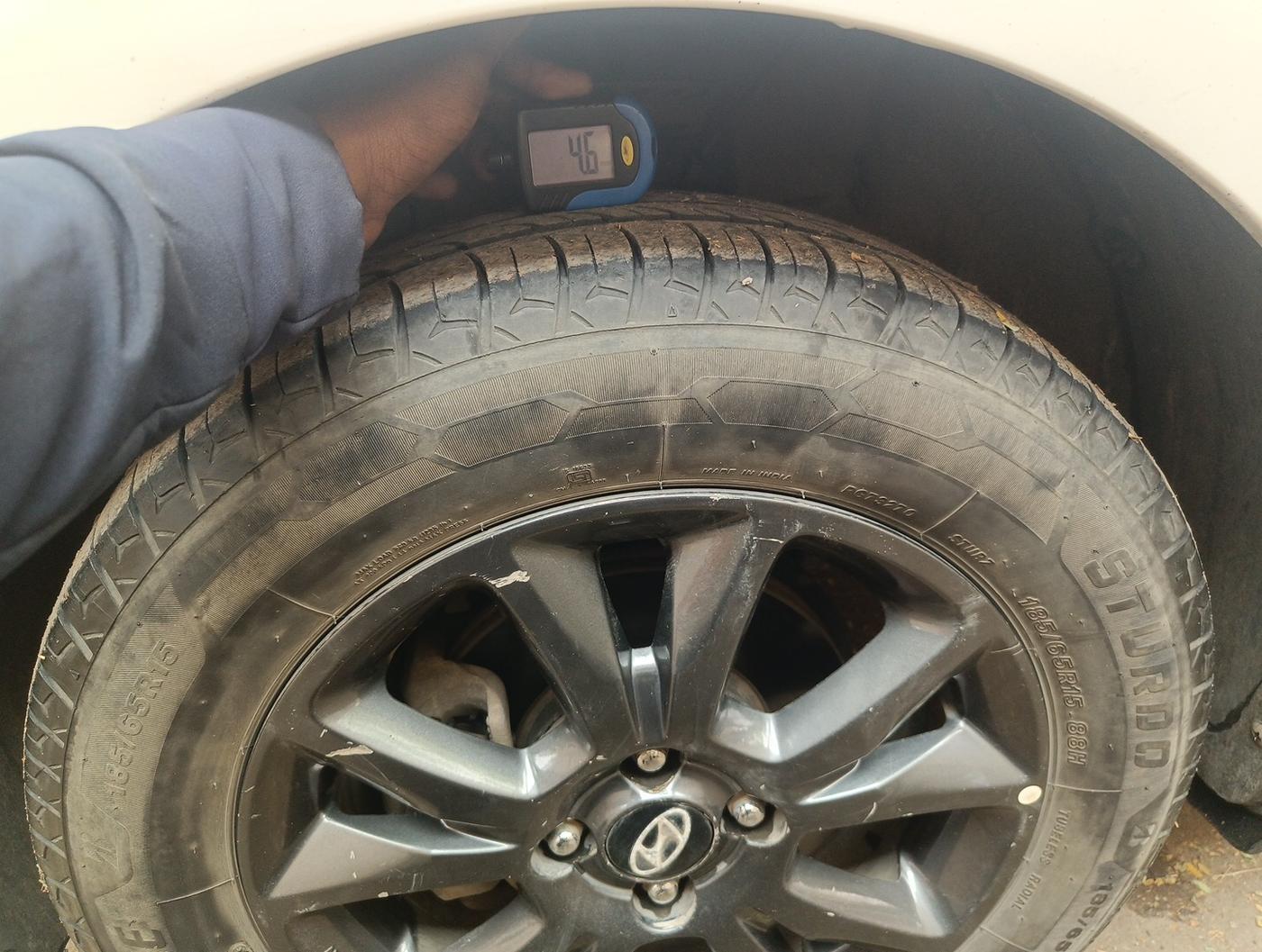 2019 Hyundai Elite i20 SPORTZ PLUS 1.2, CNG, Manual, 65,000 km, tyre