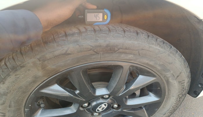 2019 Hyundai Elite i20 SPORTZ PLUS 1.2, CNG, Manual, 65,000 km, tyre