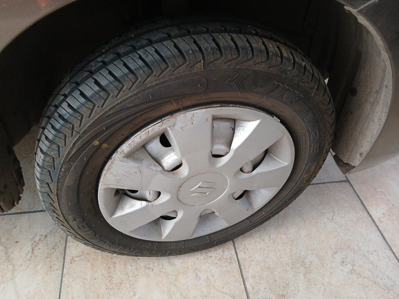 2018 Maruti Wagon R 1.0 LXI CNG, Petrol, Manual, 65,925 km, tyre