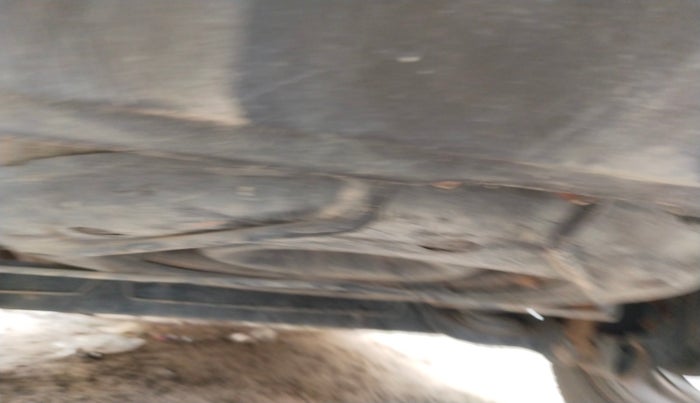 2014 Nissan Terrano XL (D), Diesel, Manual, 1,24,670 km, tyre