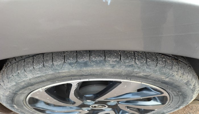 2020 Toyota Glanza V, Petrol, Manual, 36,262 km, tyre