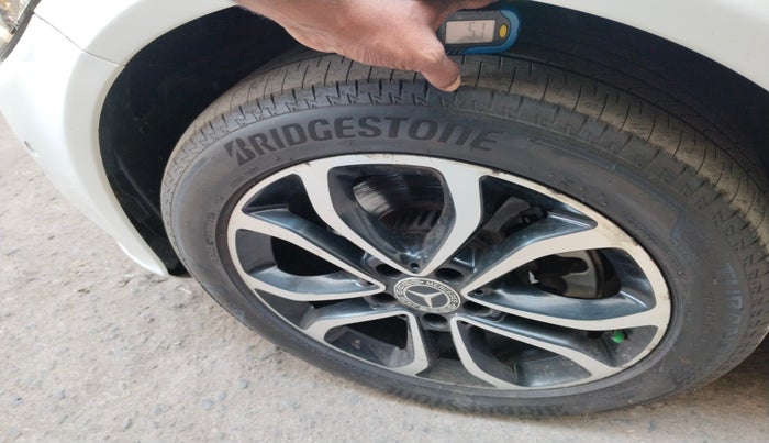 2018 Mercedes Benz C Class C 220 CDI AVANTGARDE, Diesel, Automatic, 1,64,895 km, tyre