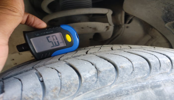 2023 KIA SELTOS  HTK PLUS 1.5 DIESEL IMT, Diesel, Manual, 89,146 km, tyre