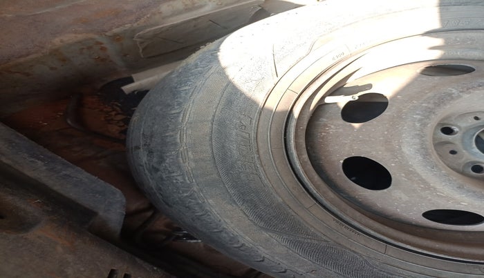 2015 Tata Zest XMS 90PS DIESEL, Diesel, Manual, 3,48,633 km, tyre