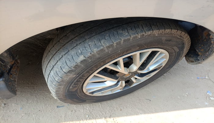 2012 Mahindra Quanto C4, Diesel, Manual, 1,38,879 km, tyre