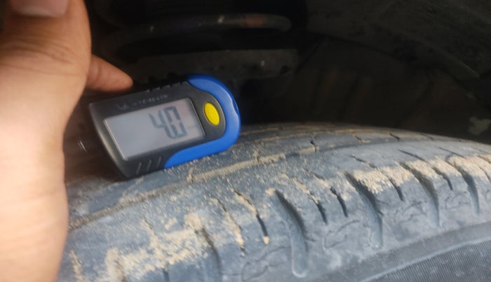 2020 Hyundai VENUE SX 1.0 TURBO, Petrol, Manual, 46,866 km, tyre