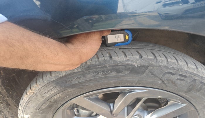 2022 Hyundai GRAND I10 NIOS SPORTZ 1.2 KAPPA VTVT, Petrol, Manual, 30,353 km, tyre