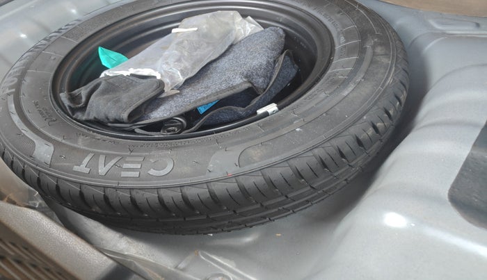 2022 Hyundai GRAND I10 NIOS SPORTZ 1.2 KAPPA VTVT, Petrol, Manual, 30,353 km, tyre