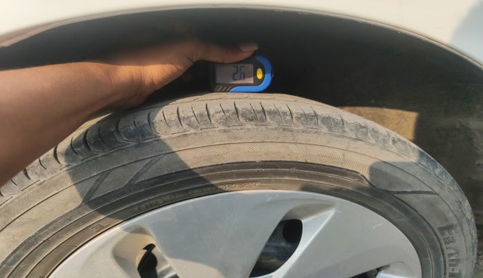 2017 Maruti Celerio VXI, Petrol, Manual, 2,47,553 km, tyre