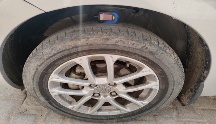 2023 Maruti Swift ZXI, Petrol, Manual, 55,102 km, tyre