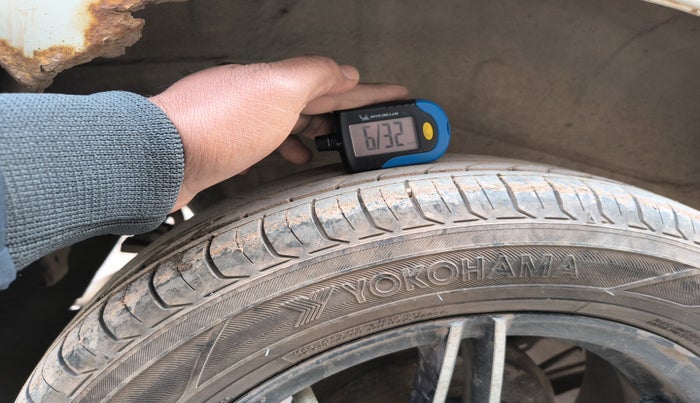 2018 Maruti Wagon R 1.0 LXI CNG, Petrol, Manual, 1,61,641 km, tyre