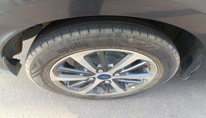 2020 Ford Figo Aspire TITANIUM PLUS 1.5 DIESEL, Diesel, Manual, 1,31,325 km, tyre